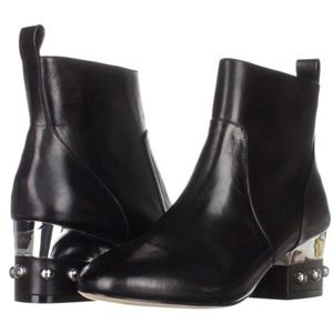 Isa Tapia Hardy Leather Ankle Boots